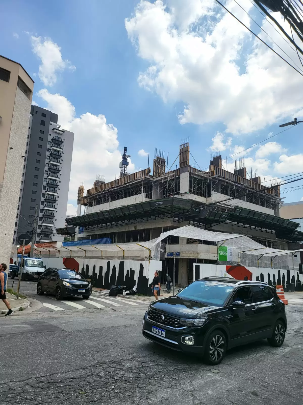 MAR/24 - EXECUÇÃO DE CONCRETAGEM DO 4o PAVIMENTO